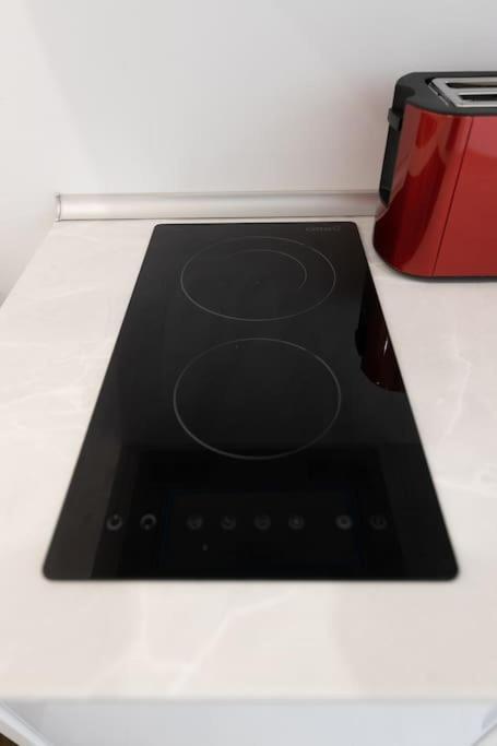 Apartamento Amplio Y Coqueto A Solo 750M Bernabeu Madrid Luaran gambar